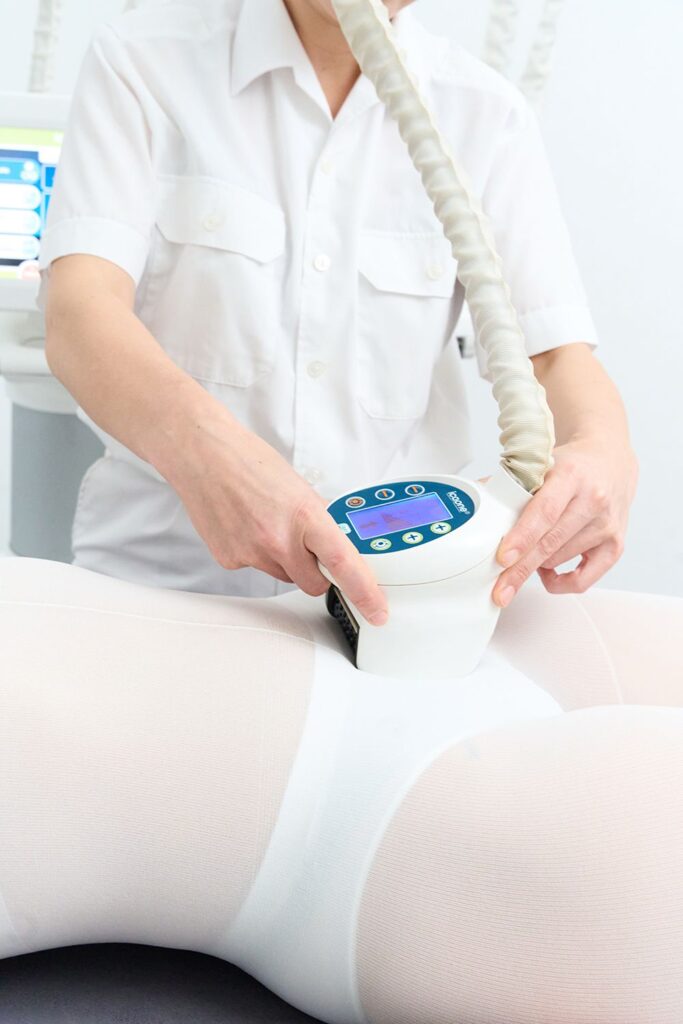 Icoone Massage Behandlung bei Natural Aesthetic Berlin